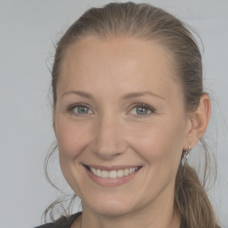 Sarah Chen, Principal Financial Strategist